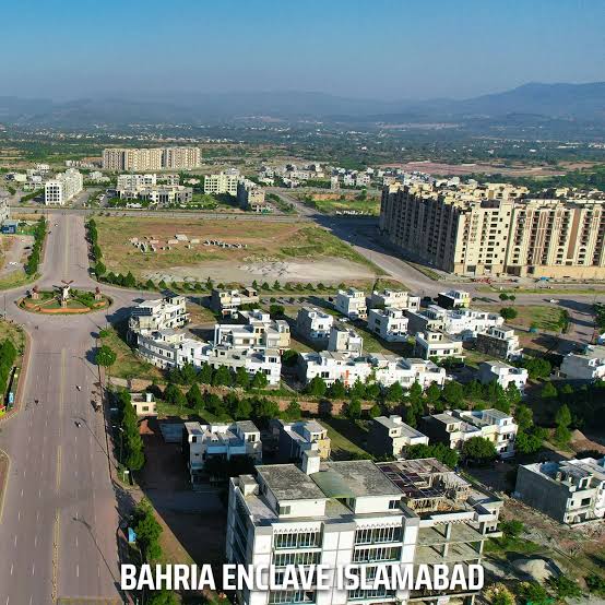 5 marla plot for sale 